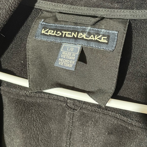 Kristen Blake Classic Black Outerwear - Picture 2 of 3